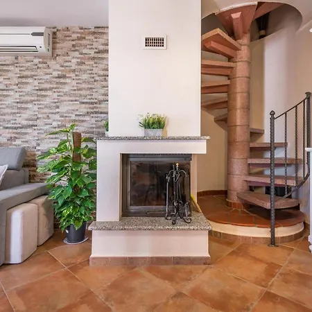 Gle 1 Apartment *